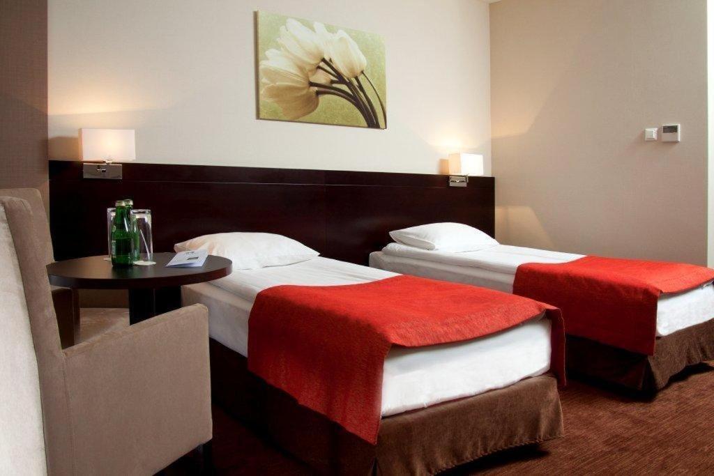 Z-Hotel Business & Spa Otwock Extérieur photo