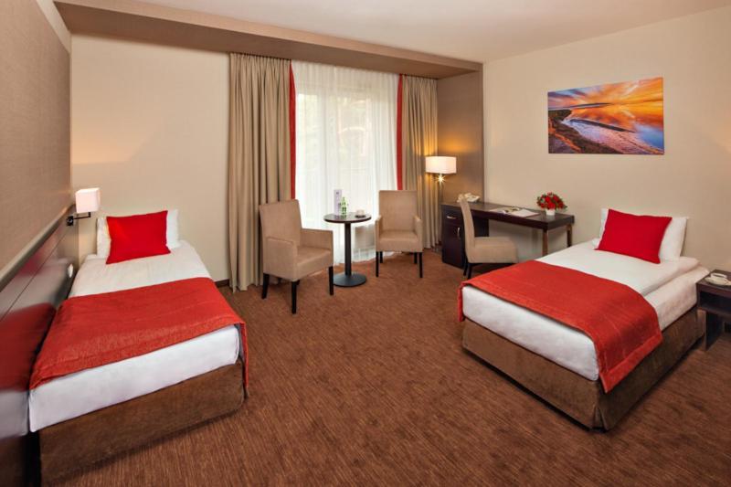 Z-Hotel Business & Spa Otwock Extérieur photo