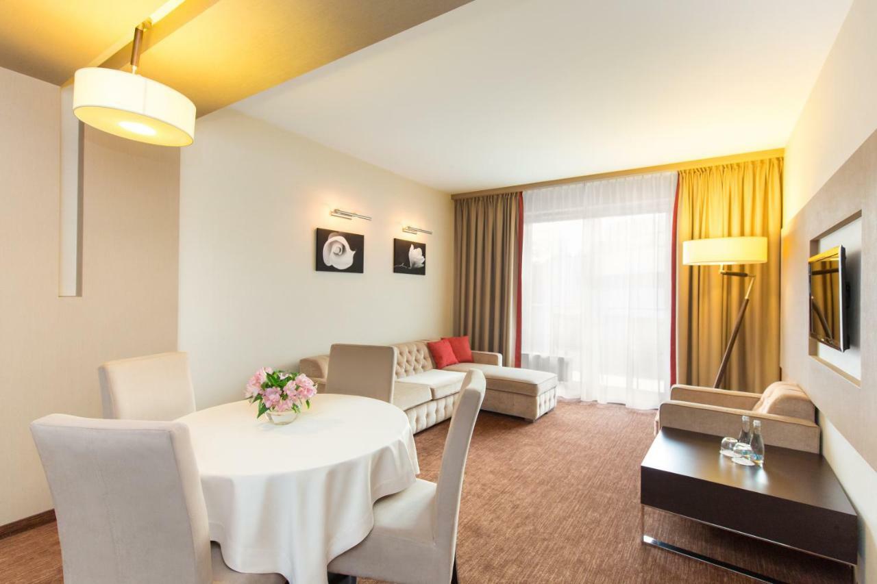 Z-Hotel Business & Spa Otwock Extérieur photo